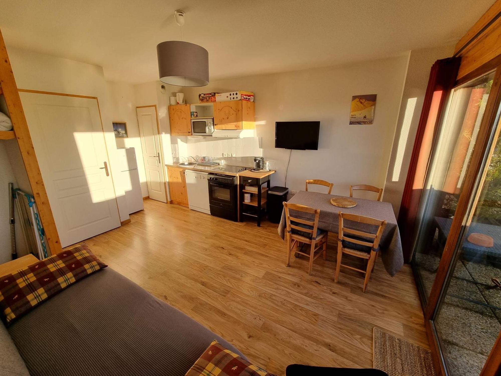 Charmant Appartement 4 personnes au pied des pistes. Chamrousse - Résidence * Les Balcons de Recoin * Exterior foto